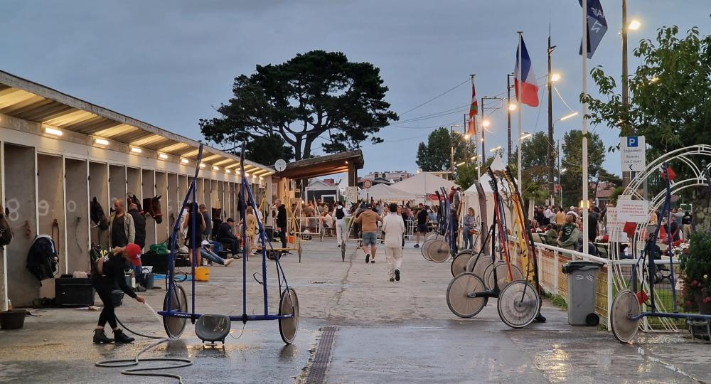 L'hippodrome de Biarritz, en Nouvelle Aquitaine, s'engage pour le bien-être et pour l'environnement